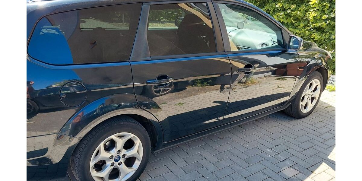 Ford Focus 255.000 km 1.300 &euro; Bischofsheim 65474