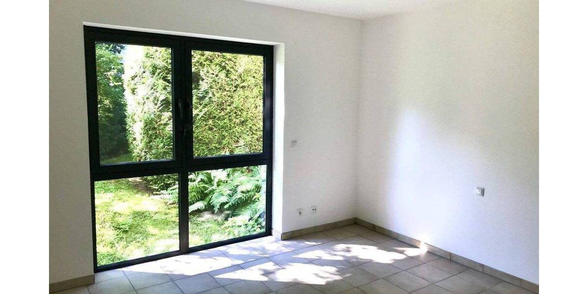 Etagenwohnung Frankfurt am Main Hausen - 2 Zimmer, 65 m&sup2;, 390.000&euro; | Angebot:26886226