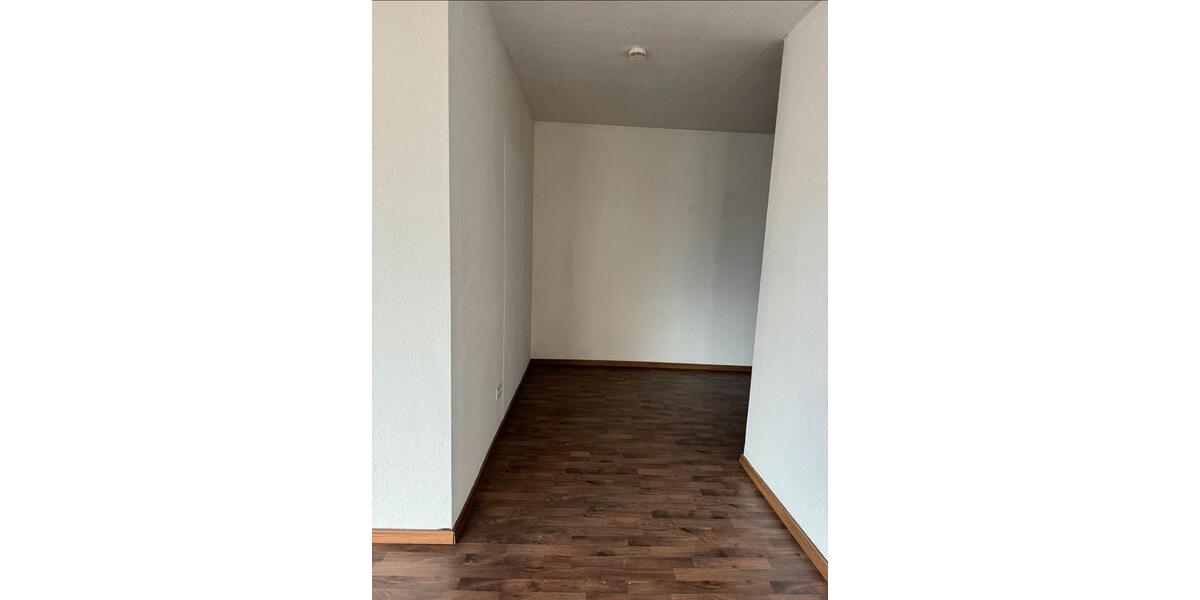 Etagenwohnung Hanau Groß-Steinheim - 2 Zimmer, 85 m&sup2;, 1.200&euro; | Angebot:25225995