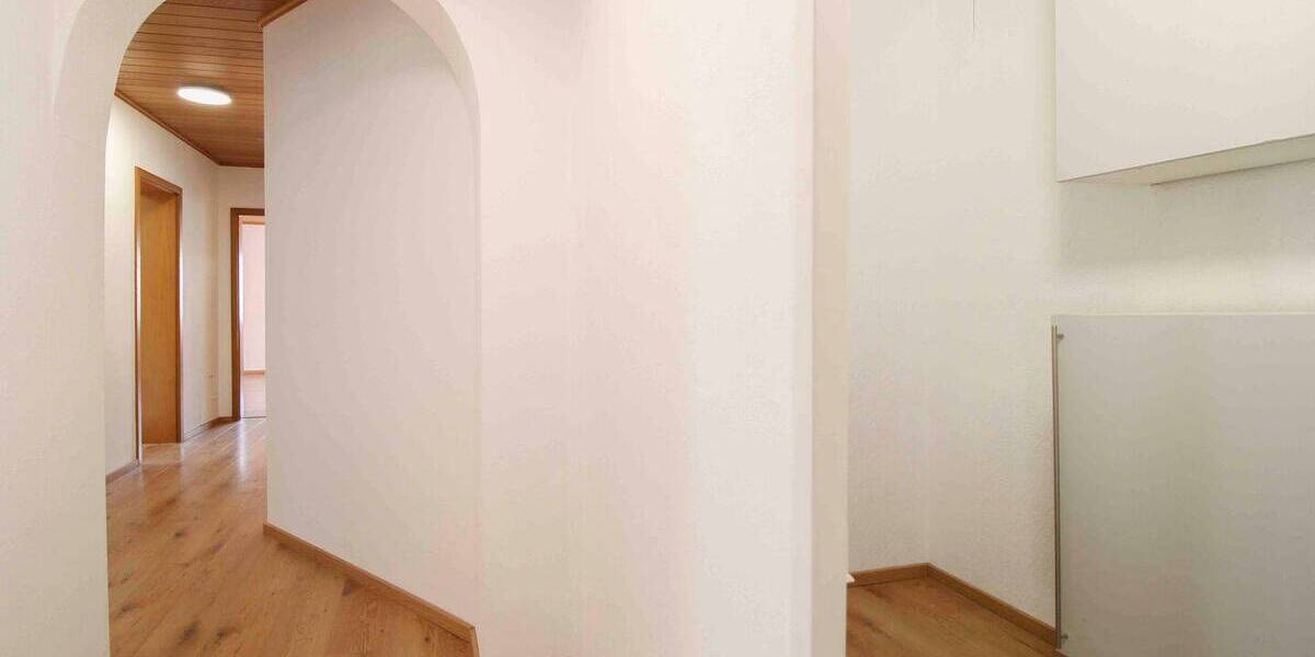 Etagenwohnung Frankfurt am Main Seckbach - 3 Zimmer, 94 m&sup2;, 449.000&euro; | Angebot:26688478