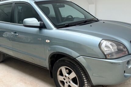 Hyundai TUCSON 217.000 km 1.999 &euro; Nidderau 61130