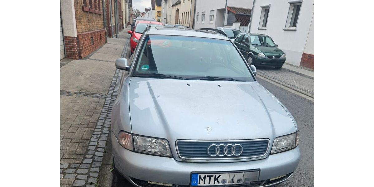 Audi A4 194.500 km 2.500 &euro; Hochheim 65239