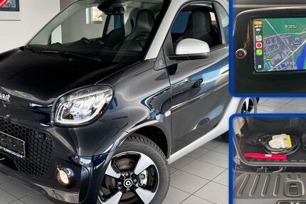 Smart ForTwo 8.849 km 16.350 &euro; Frankfurt/Main 60386