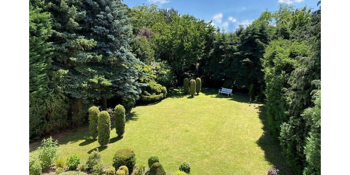 Attraktives großzügiges Zweifamilienhaus im Bauhausstil in Darmstadt-Arheilgen - Zweifamilienhaus Darmstadt-Arheilgen Darmstadt/Vororte | Angebot:25099546