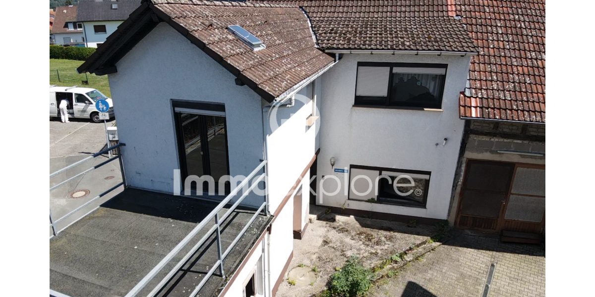 Haus zum Kaufen in Usingen 175.000 € 105.68 m² 4 zimmer