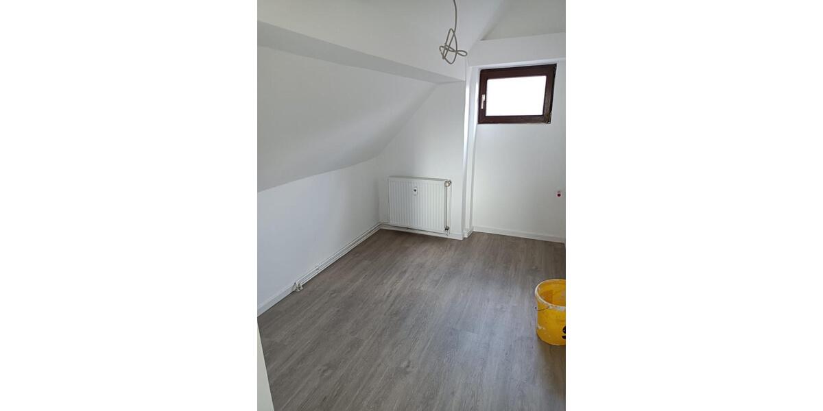 Dachgeschoßwohnung Darmstadt Arheilgen - 1 Zimmer, 32 m&sup2;, 575&euro; | Angebot:25332197