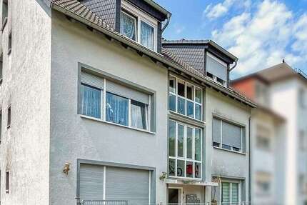 Haus zum Kaufen in Frankfurt am Main 2.500.000 € 319.01 m² 13 zimmer