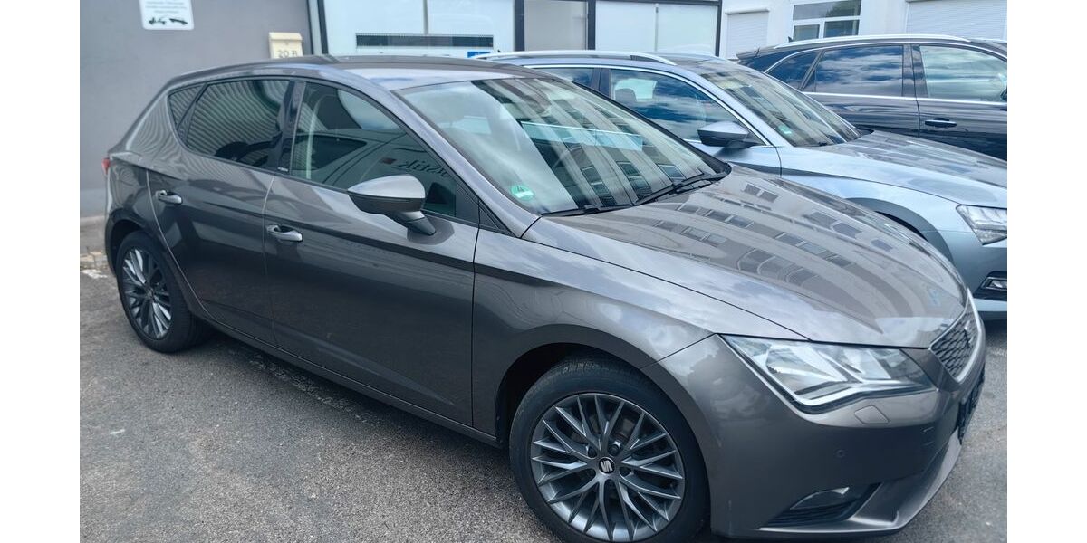 Seat Leon 292.000 km 4.150 &euro; Rüsselsheim 65428