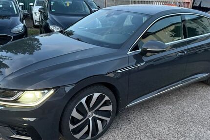 VW Arteon 260.000 km 15.900 &euro; Maintal 63477