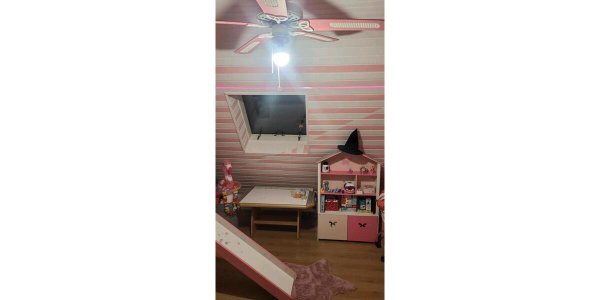 Helle 2-Zimmer DG Wohnung 2 zimmer