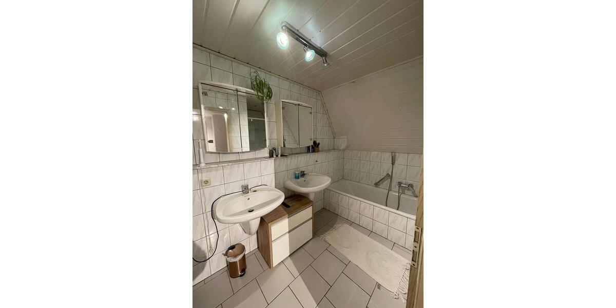 Haus zu vermieten in Friedrichsdorf Burgholzhausen 4 zimmer