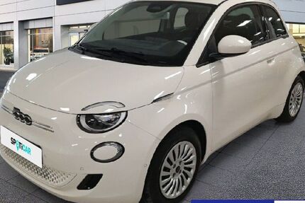 Fiat 500e 18.542 km 19.790 &euro; Frankfurt 60314