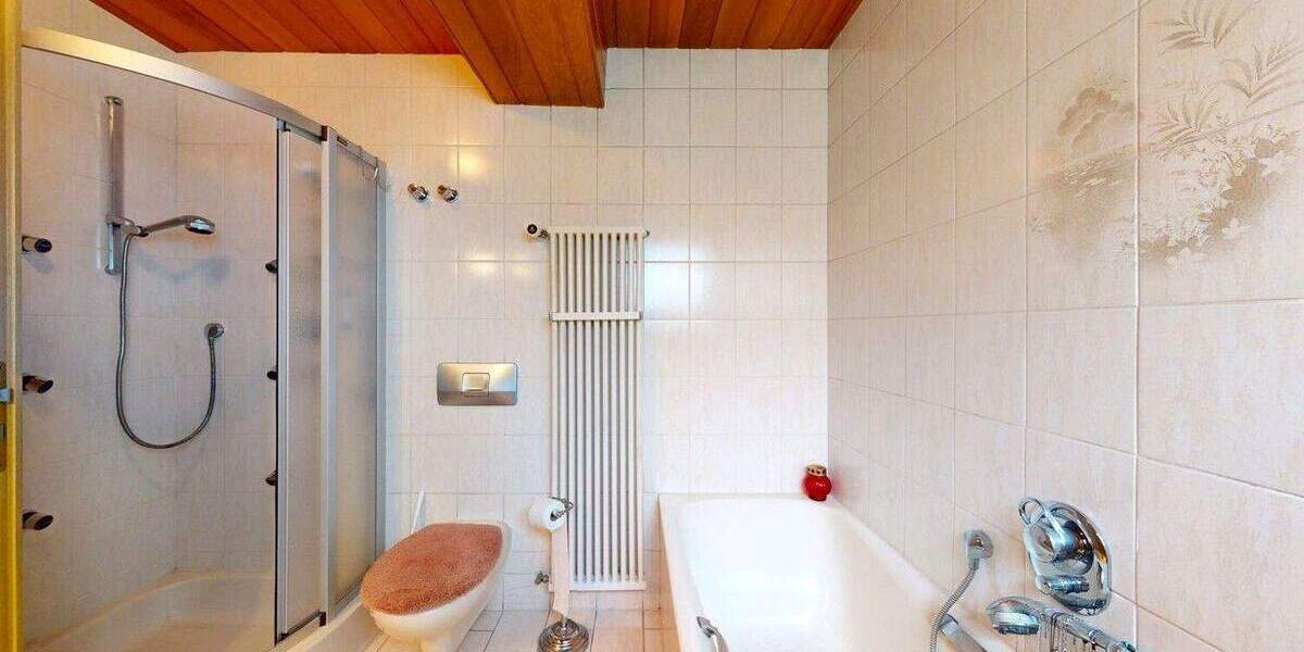 Einfamilienhaus Frankfurt am Main Nieder-Eschbach - 5 Zimmer, 96 m&sup2;, 360.000&euro; | Angebot:25626443