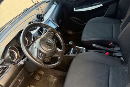 Suzuki Swift 93.000 km 8.200 &euro; Kelkheim 65779