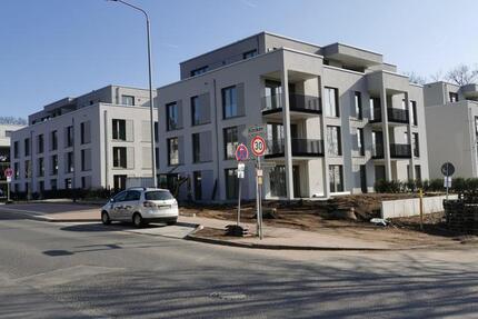 Luxus Pur mit viel Grün herum - 5 Zi. EG. mit Garten, Klimaanlage und hochwertigen Ausstattung. 5 zimmer