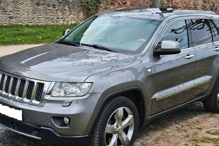 Jeep Grand Cherokee 259.876 km 10.900 &euro; Frankfurt am Main 65929