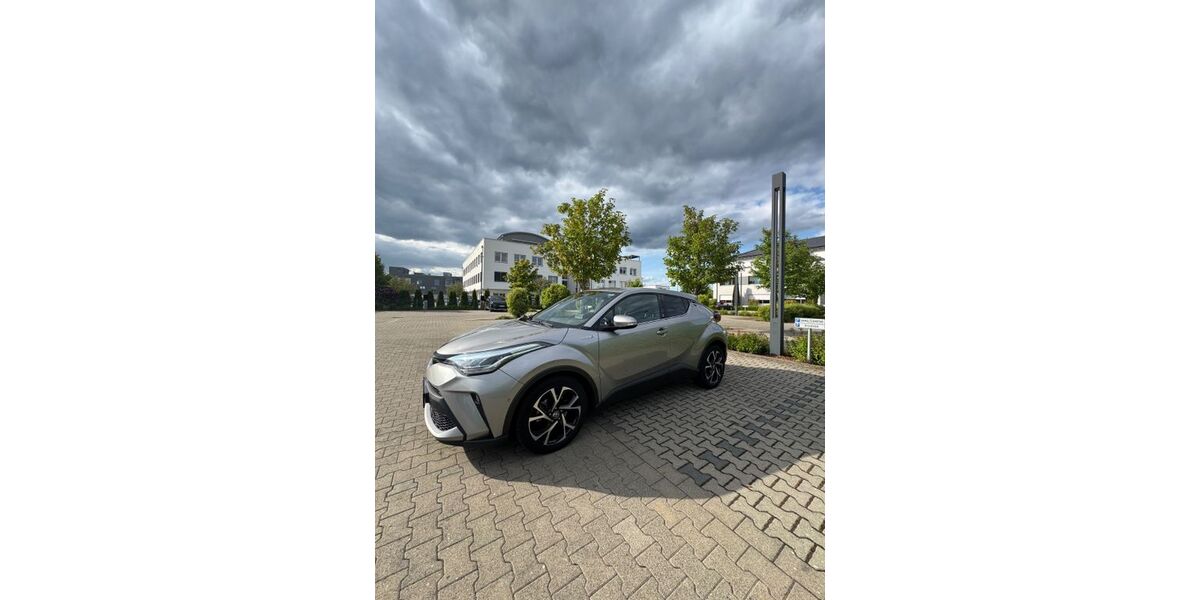Toyota C-HR 55.000 km 21.500 &euro; Mainflingen 63533