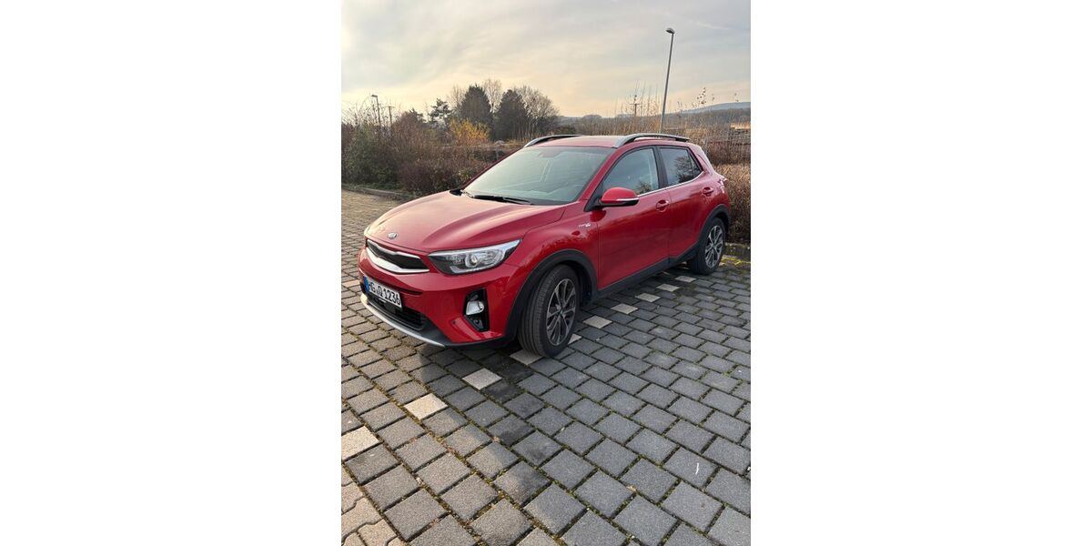 Kia Stonic 24.222 km 17.700 &euro; Kronberg im Taunus 61476