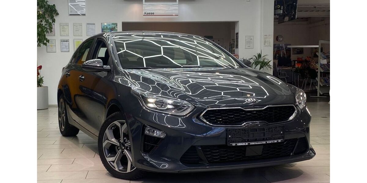 Kia ceed / Ceed 64.102 km 18.200 &euro; Neu-Isenburg 63263