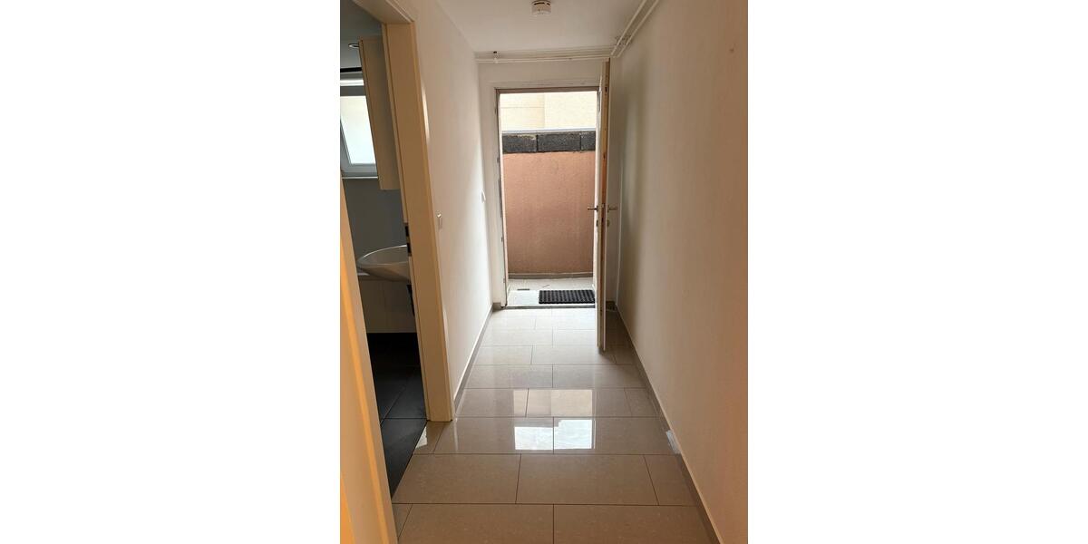 Etagenwohnung Langenselbold - 1 Zimmer, 32 m&sup2;, 615&euro; | Angebot:25632146