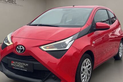 Toyota Aygo (X) 92.250 km 8.099 &euro; Bruchköbel 63486