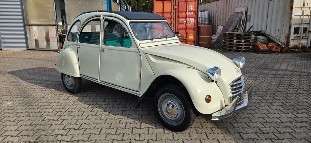 Citroen 2 CV 41.918 km 9.300 &euro; Erzhausen 64390