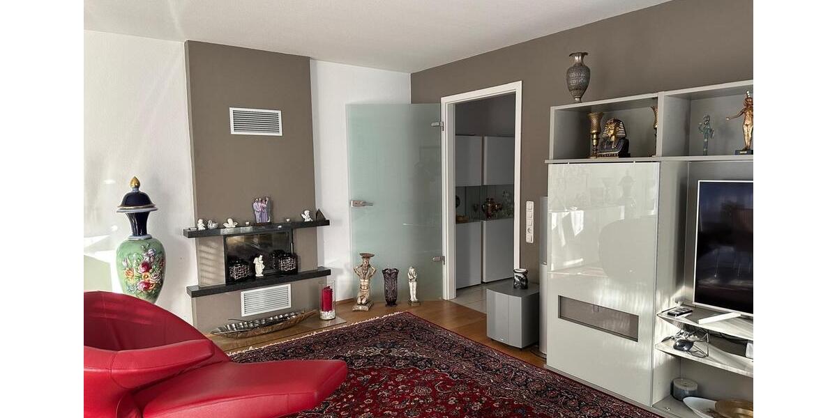Etagenwohnung Frankfurt am Main Eschersheim - 3 Zimmer, 92 m&sup2;, 1.580&euro; | Angebot:25752111