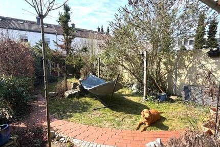Haus Heusenstamm - 4 Zimmer, 121 m&sup2;, 1.950&euro; | Angebot:26453471