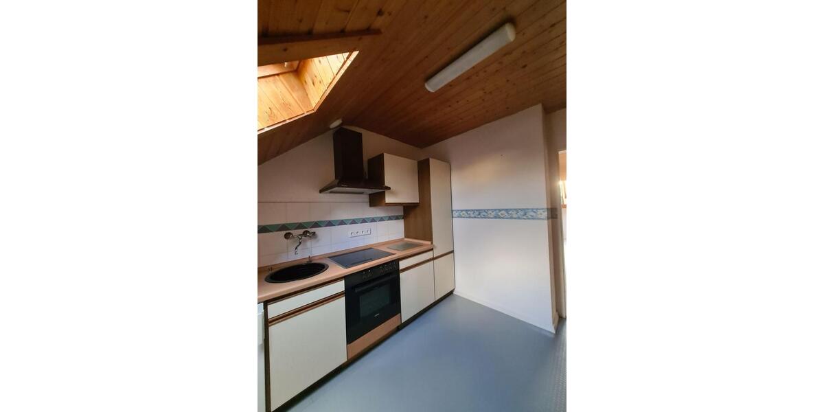 Etagenwohnung Bruchköbel - 2 Zimmer, 63 m&sup2;, 650&euro; | Angebot:25653885