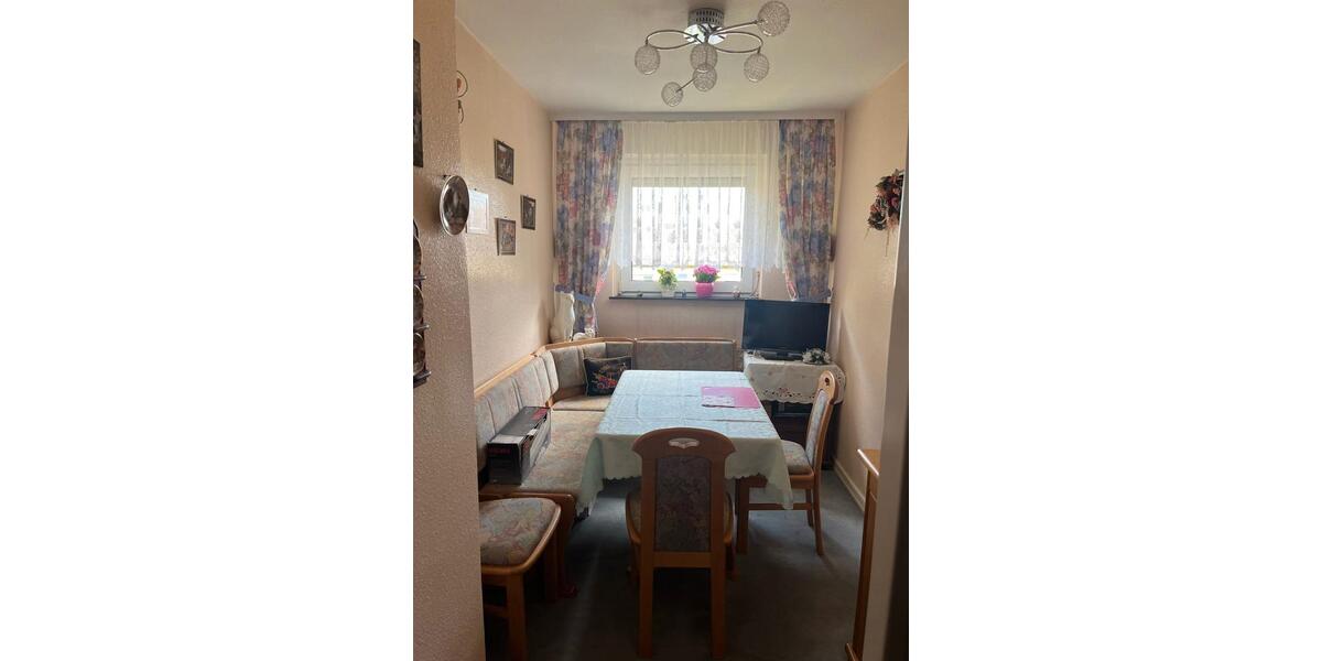 Etagenwohnung Bad Homburg vor der Höhe Gonzenheim - 2.5 Zimmer, 62 m&sup2;, 219.000&euro; | Angebot:27023141