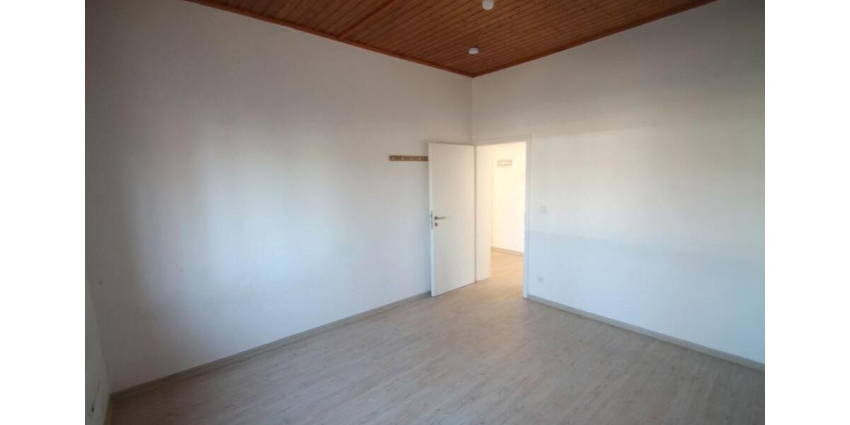 Etagenwohnung Frankfurt am Main West - 2 Zimmer, 50 m&sup2;, 690&euro; | Angebot:25569042