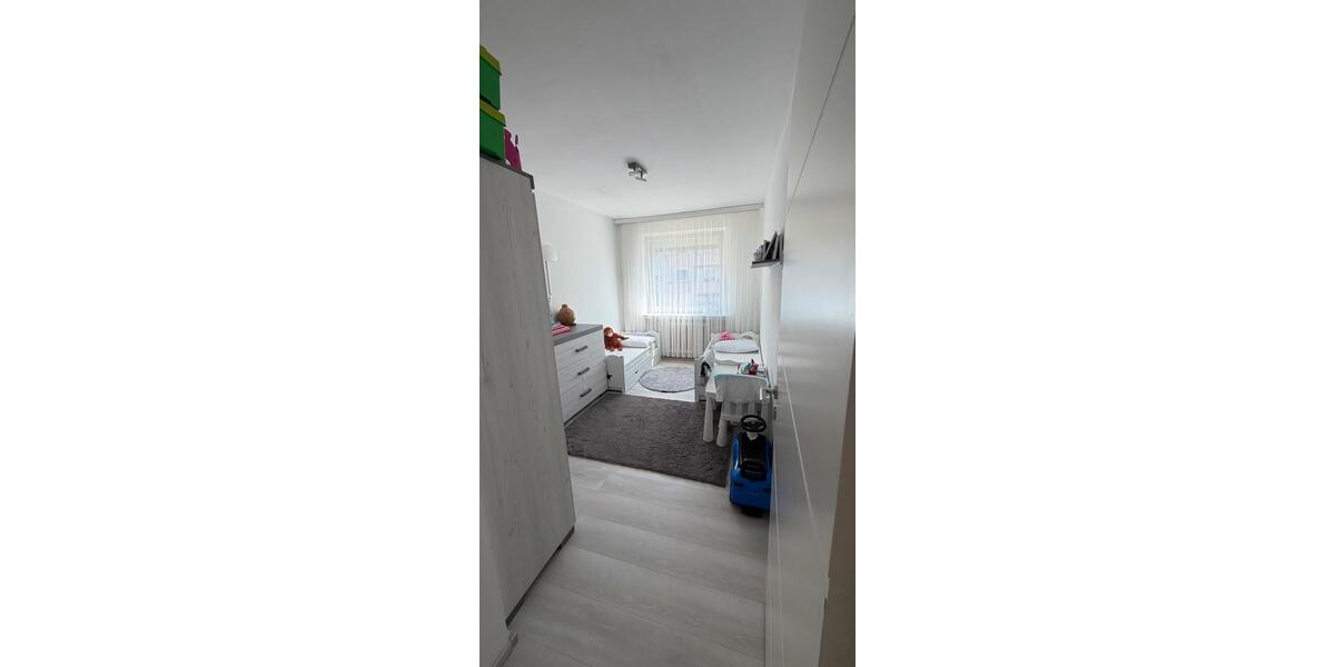 Etagenwohnung Frankfurt am Main Nied - 3 Zimmer, 79 m&sup2;, 332.000&euro; | Angebot:27071507