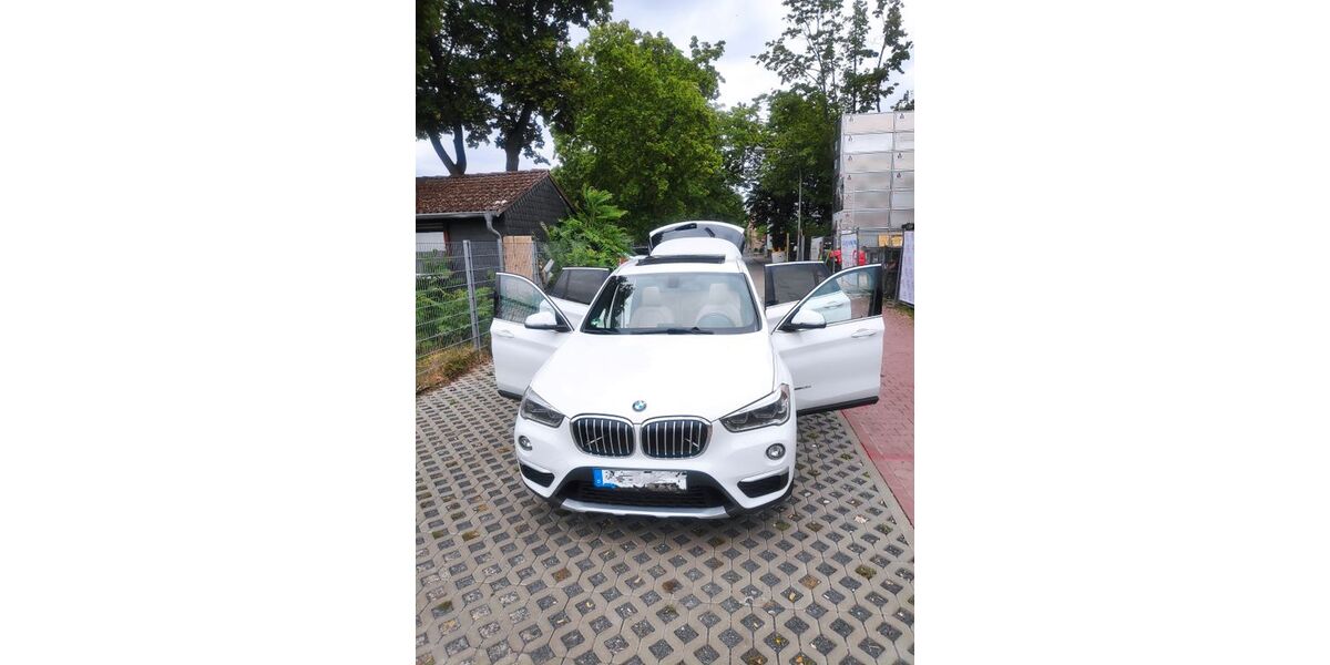 BMW X1 103.000 km 16.500 &euro; Frankfurt 60326
