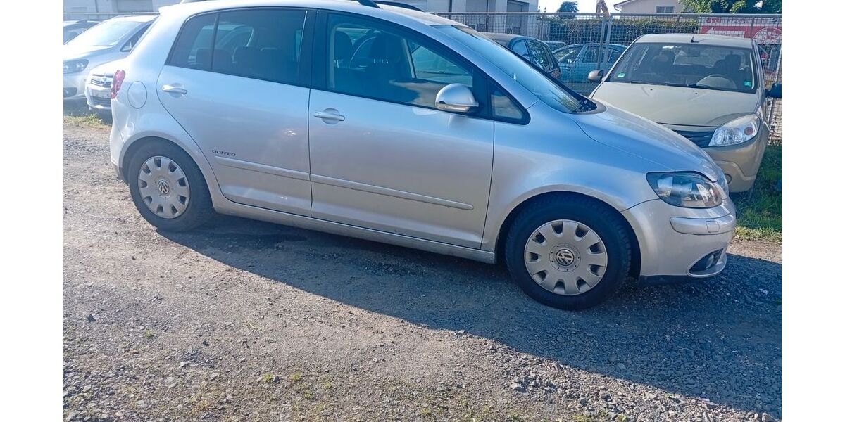 VW Golf 310.000 km 2.290 &euro; Hanau 63452