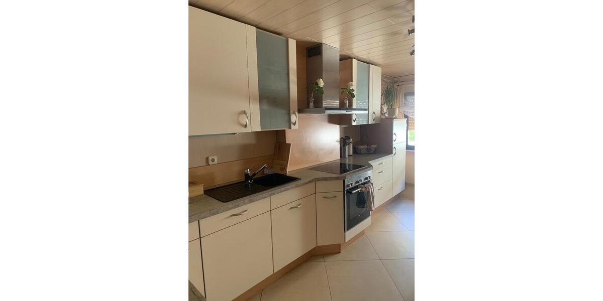 Maisonette-Wohnung mit Garten, 2 Stellplätzen + PROVISIONSFREI 5 zimmer