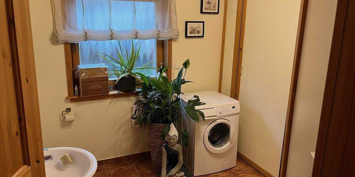 Wunderschönes schwedenrotes Holzhaus am Feldrand - von Privat 4 zimmer