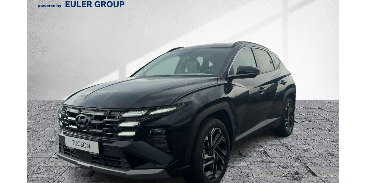 Hyundai TUCSON 9.882 km 37.490 &euro; Frankfurt 60314