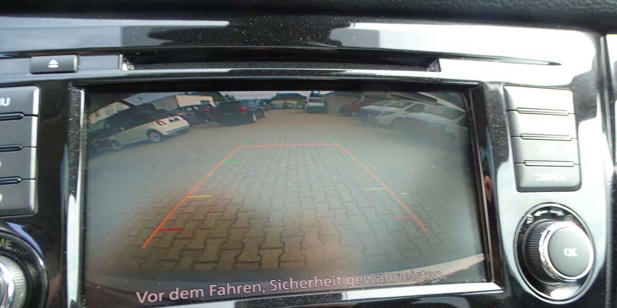 Nissan Qashqai N-Way Rückfahrkamera, Parksensoren, 33.922 km 15.890 &euro; Rodgau 63110
