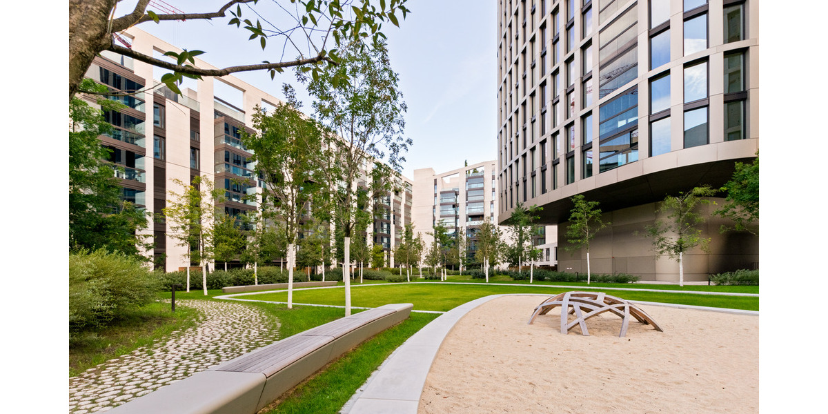 Etagenwohnung Frankfurt am Main Ostend - 2 Zimmer, 63 m&sup2;, 1.960&euro; | Angebot:25690988