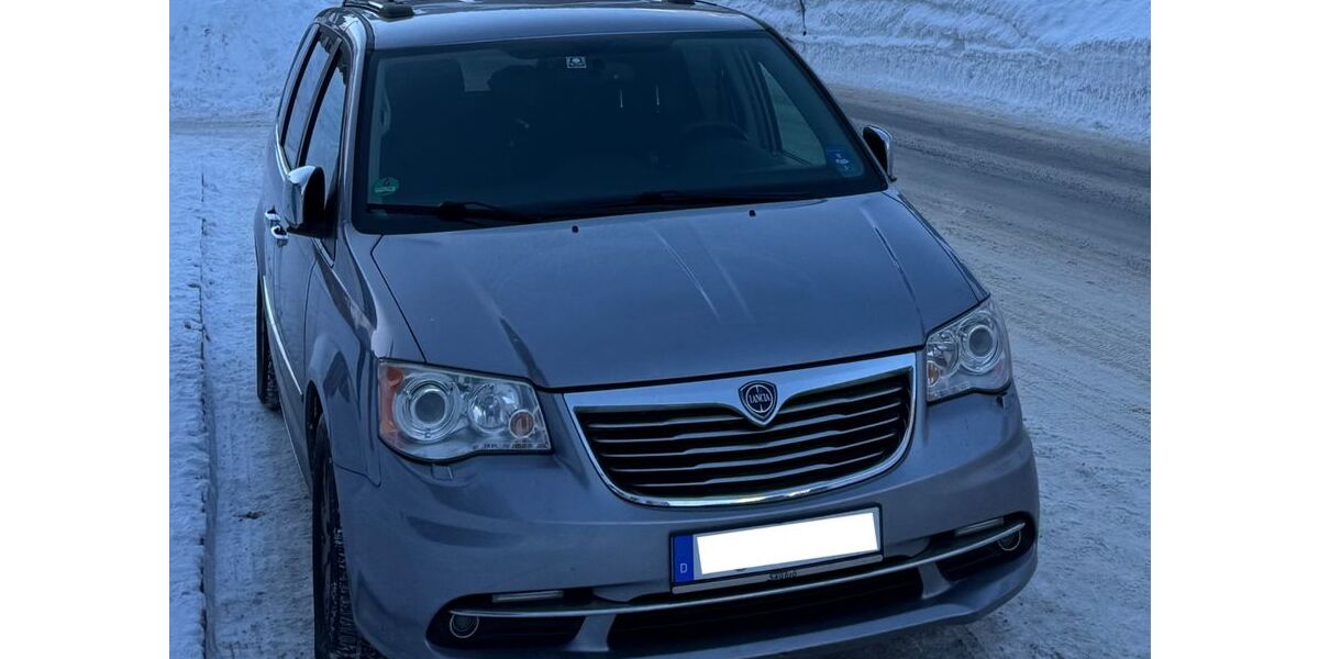 Lancia Voyager 178.000 km 9.999 &euro; Frankfurt am Main 65929