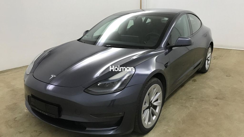 Tesla Model 3 69.982 km 29.560 &euro; Eschborn 65760