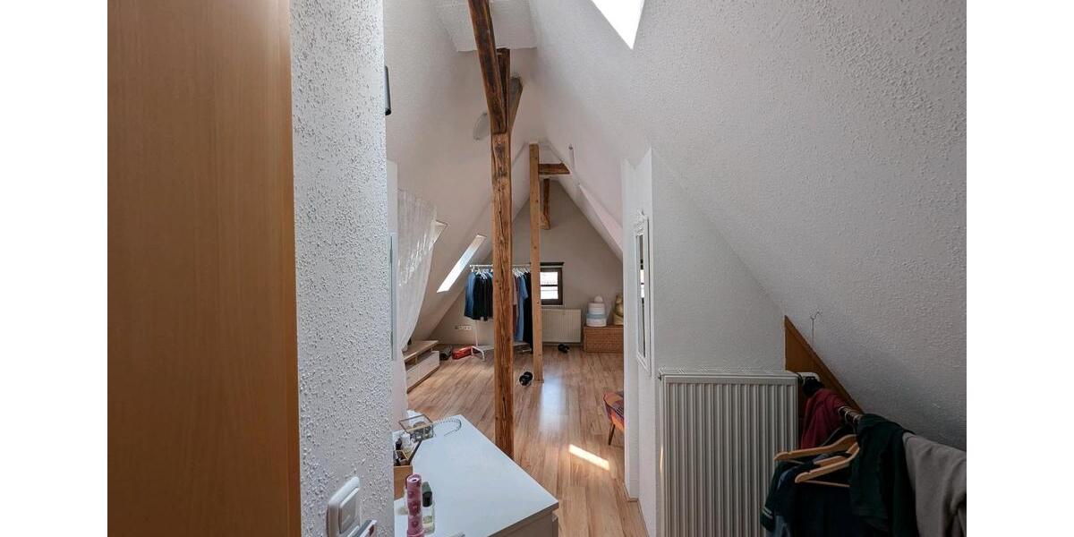 Dachgeschoßwohnung Langen (Hessen) - 1 Zimmer, 25 m&sup2;, 560&euro; | Angebot:26654338