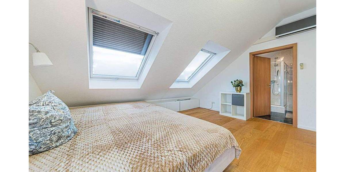 Etagenwohnung Frankfurt am Main Nied - 4 Zimmer, 110 m&sup2;, 2.450&euro; | Angebot:25727283