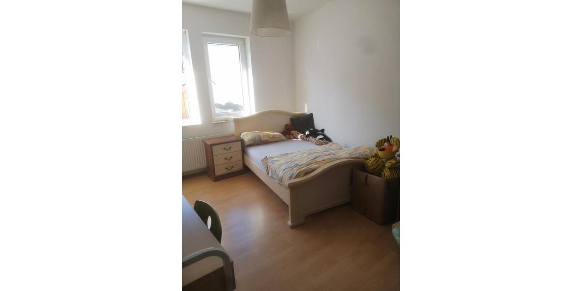 Etagenwohnung Bad Homburg vor der Höhe Gonzenheim - 2.5 Zimmer, 72 m&sup2;, 890&euro; | Angebot:26612032