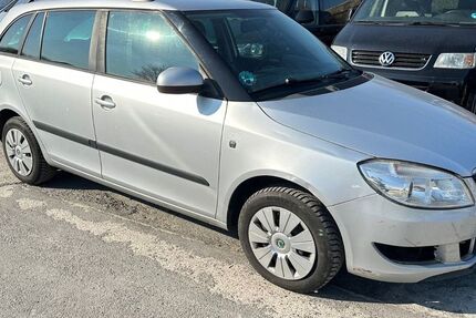 Skoda Fabia 238.978 km 1.490 &euro; Frankfurt am Main 65933