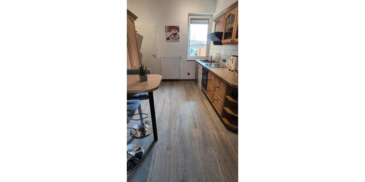 Vermiete 1 Zimmer in 2er WG 1 zimmer