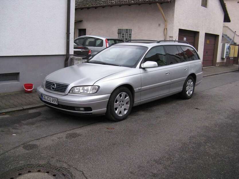 Opel Omega 235.200 km 850 € Nauheim 64569
