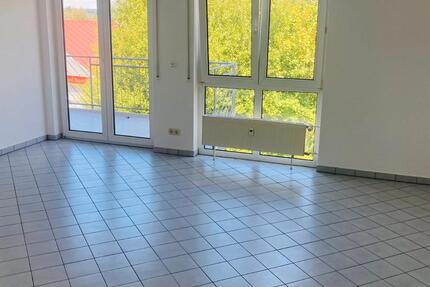 Wohnung Friedberg (Hessen) - 3 Zimmer, 69 m&sup2;, 235.000&euro; | Angebot:27122483