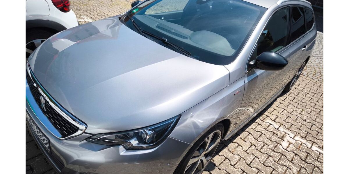 Peugeot 308 87.000 km 12.100 &euro; Bad Nauheim 61231