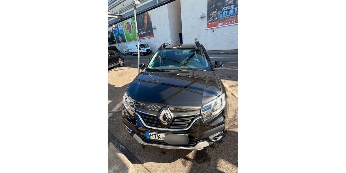 Dacia Sandero 82.000 km 8.600 &euro; Bad Soden am Taunus 65812